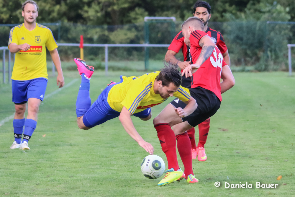 FC Berghausen - TV Spöck_41