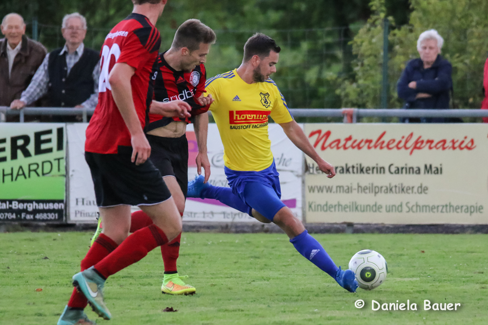 FC Berghausen - TV Spöck_45