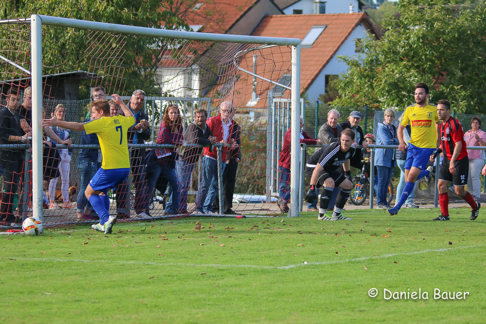 FC Berghausen - TV Spöck_30